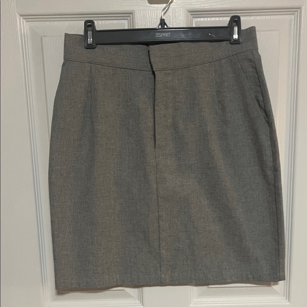NWT Minimum 4 Grey Skirt